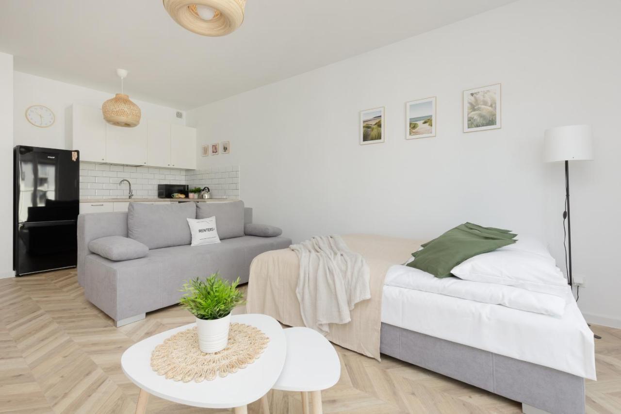 Ursus Sunny Studio For 4 Guests With Parking & Balcony By Noclegi Renters Varsovia Exterior foto